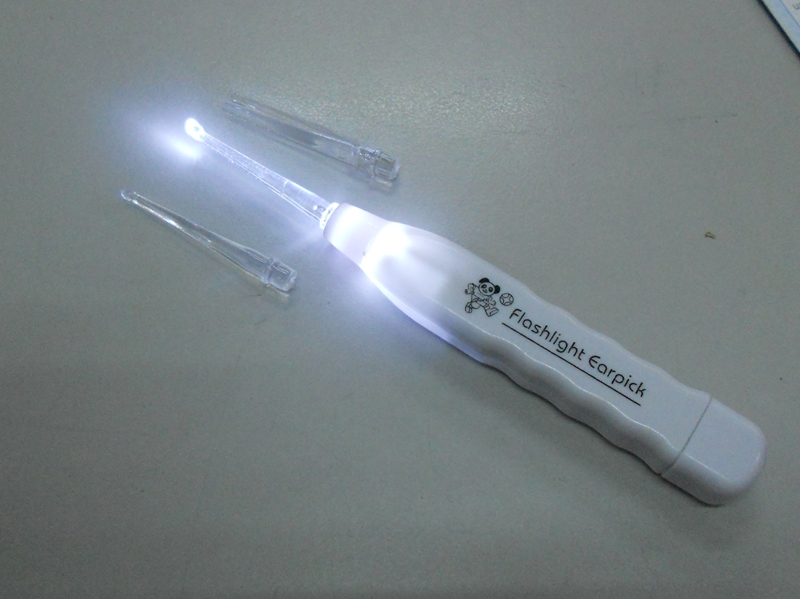 BongBongIdea EAR PICK WITH LIGHT AND ACCESSORIES