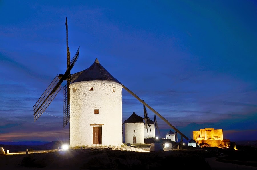 Enfoques en el camino: Molinos de viento de Consuegra