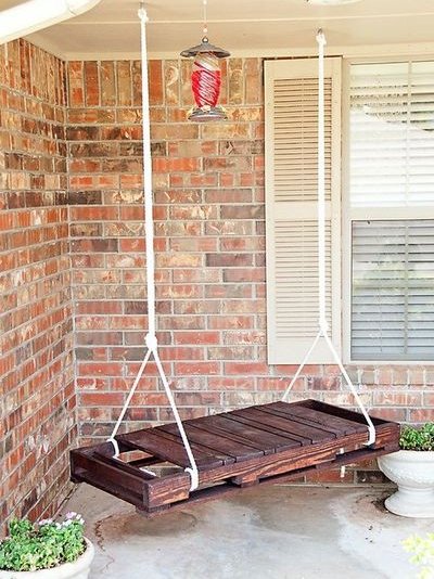 Pallet Porch Swing