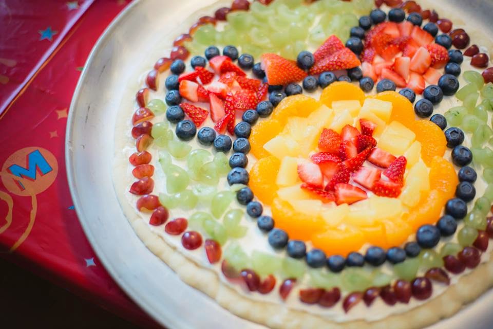 Take Time for Today Minnie (or Mickey) Fruit Pizza