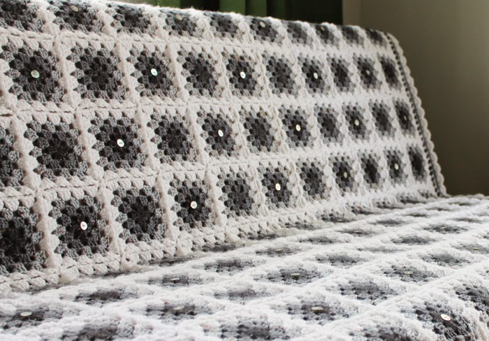 Camellia Rose - the Moonlit Night blanket