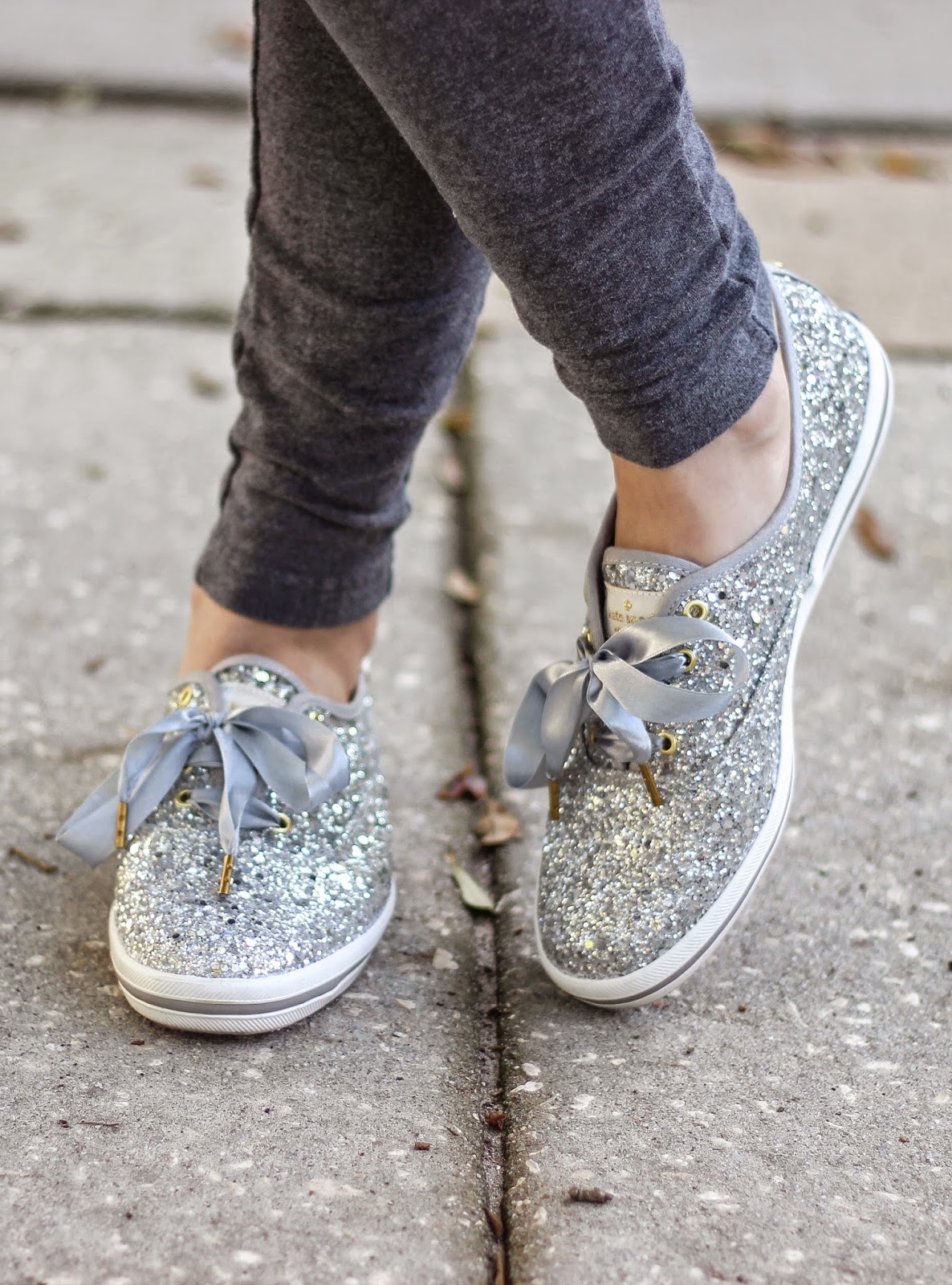 White Glitter Canvas Shoes White Glitter Canvas Shoes