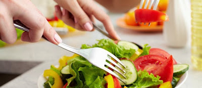 Tips Awet Muda Dengan Makanan Mentah Bergizi sudah bukan hal yang aneh didengar dan dilakukan oleh beberapa kalangan Tips Awet Muda Dengan Makanan Mentah Bergizi