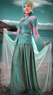 Busana Gamis Dengan Pita Renda Busana Gamis Dengan Pita Renda
