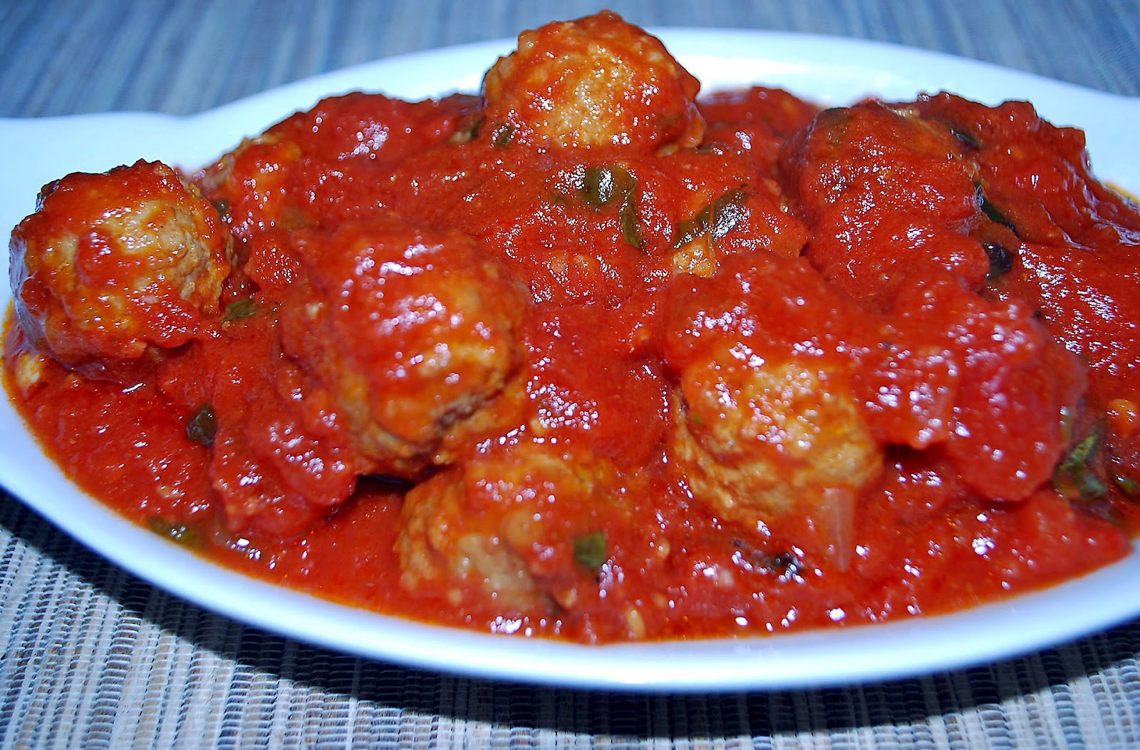 Lucy's Ladle Arrabiata Meatballs with Tomatoes and Basil