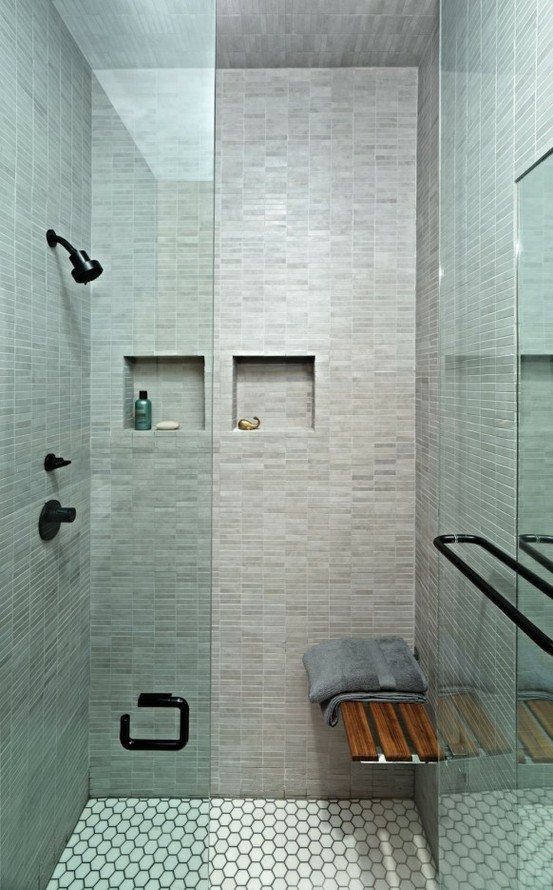 To da loos: Are you a shower or a bath person?