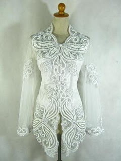 Model Kebaya Modern Terbaru