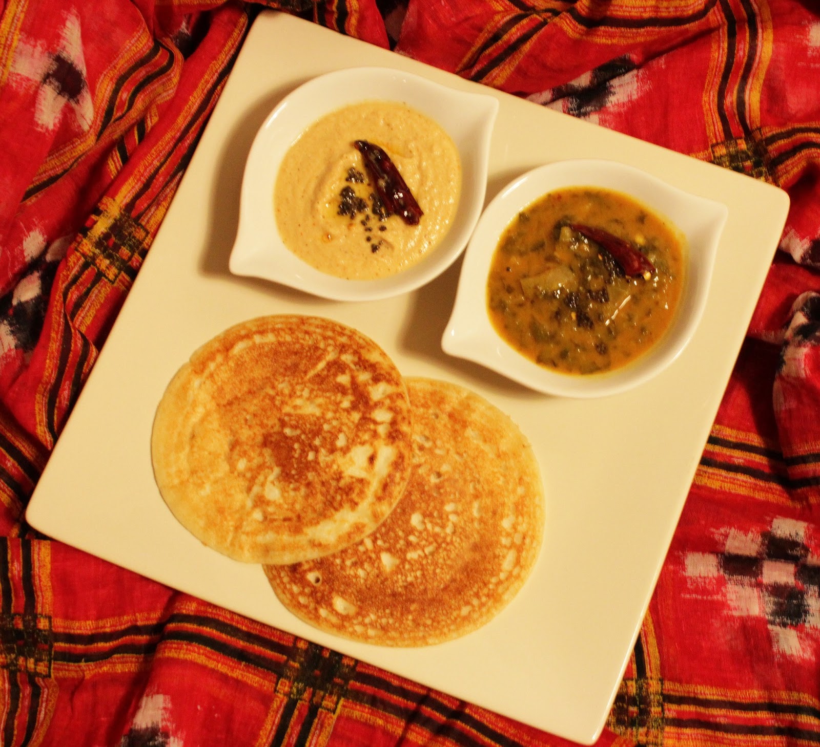 Sugar'N Spice Thattil Kutti Dosa & Garlic chutney