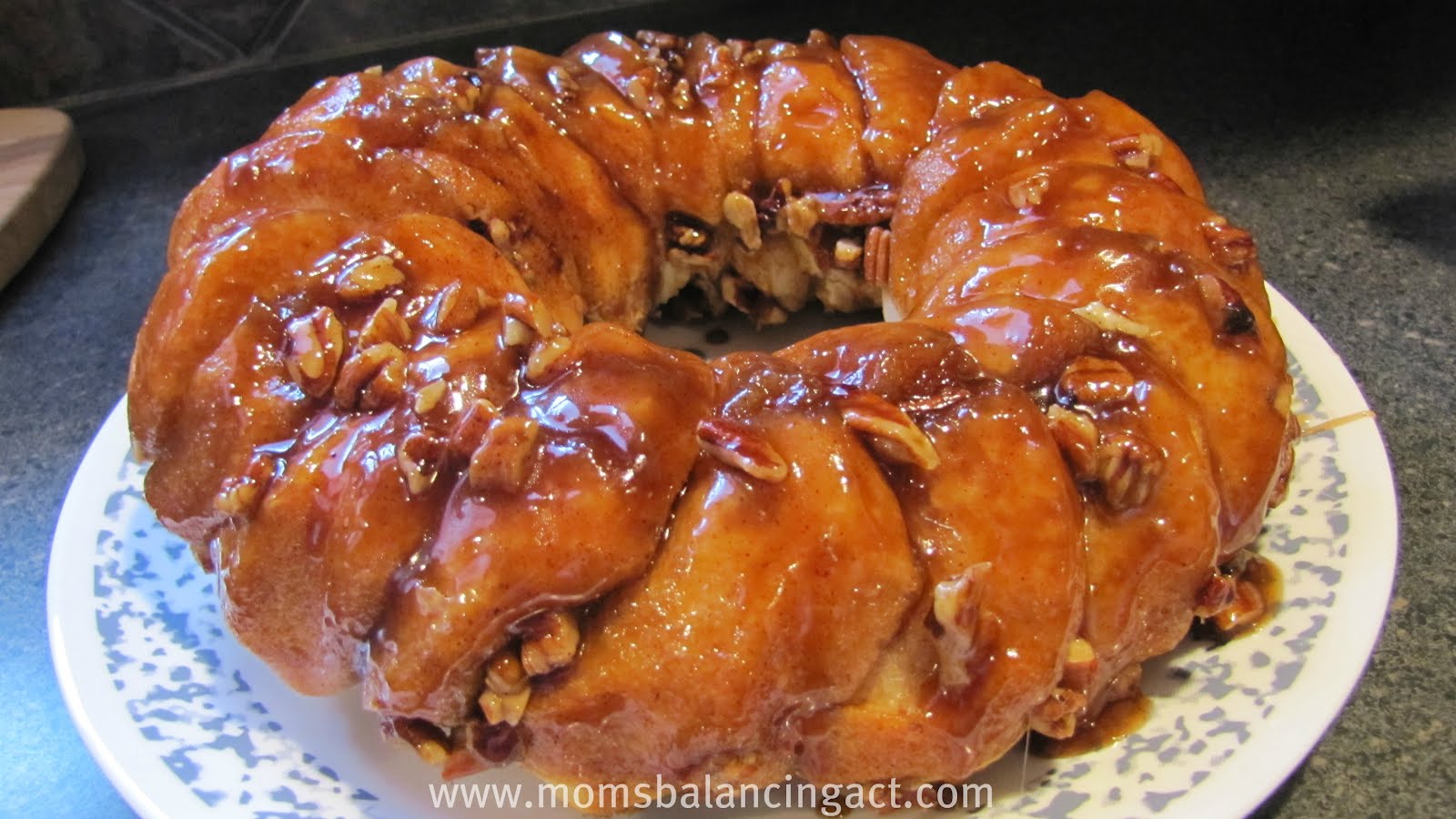 DELICIOUS Sticky Bun Breakfast Ring Recipe