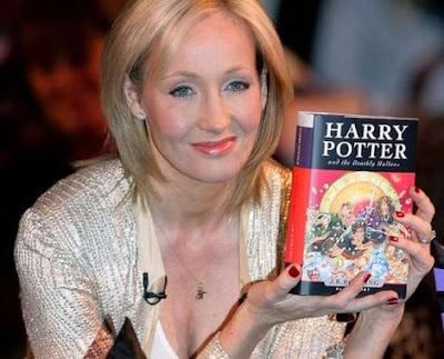 Perjalanan Hidup JOANNE KATHLEEN ROWLING