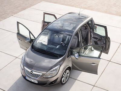 2011 Opel Meriva Wallpaper