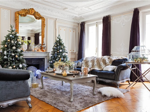 Like This Paris Apartment Decorated With Not Only Black And White But An Added Touch Of Gold Silver To Welcome Noel Properly