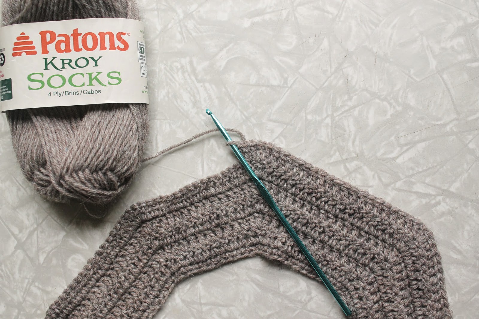 Everyday Life at Leisure: Crocheting the Hybrid Scarf with ...