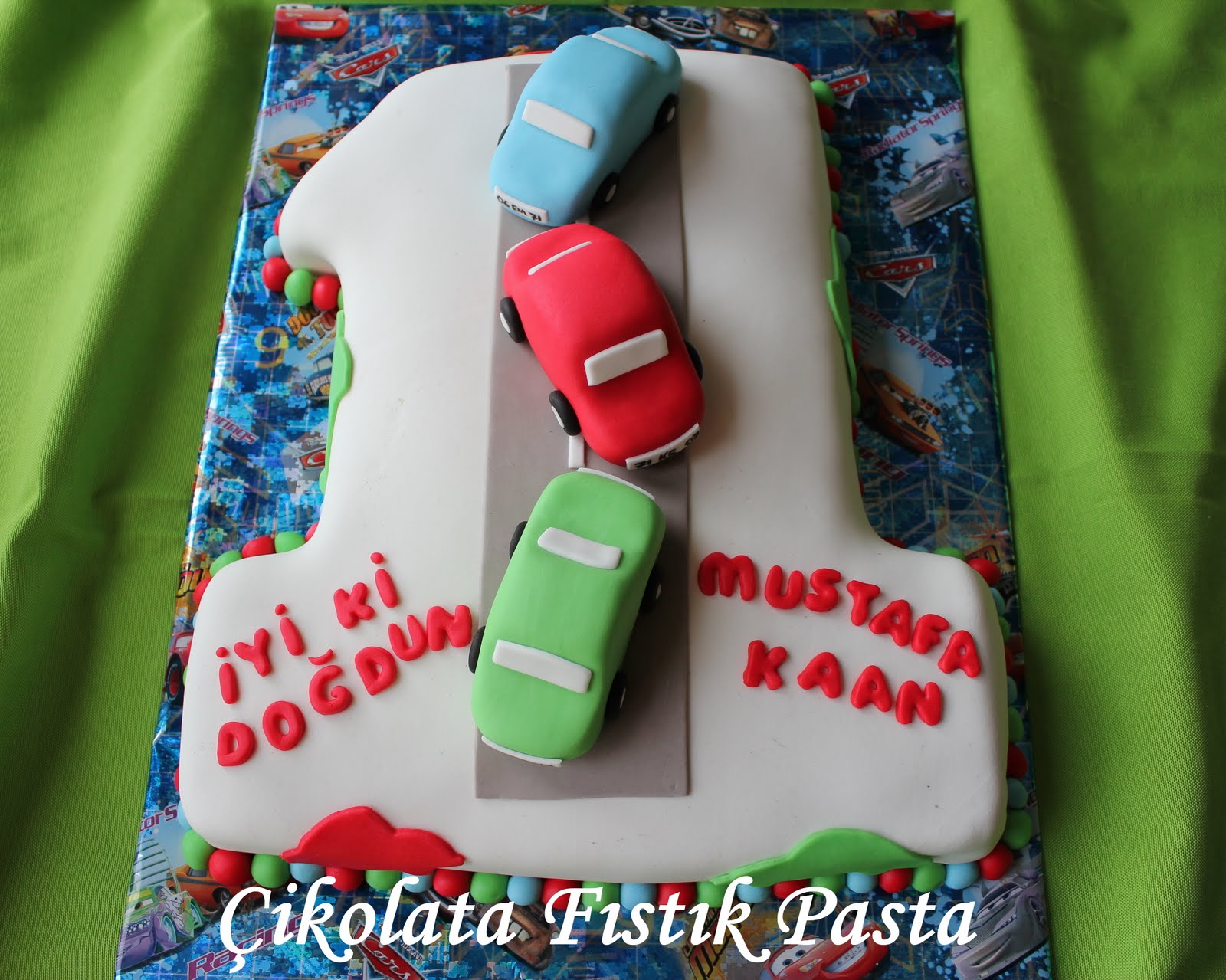 Selmin Uğrar Arabalı 1 Yaş Pastası