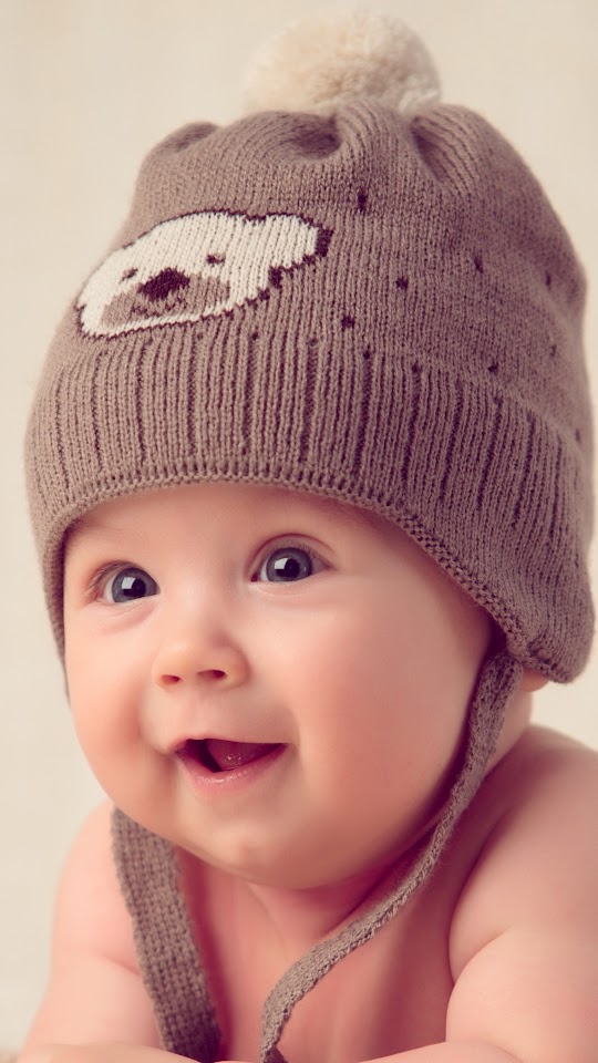 Newborn Kid Sweet Face Android Wallpaper