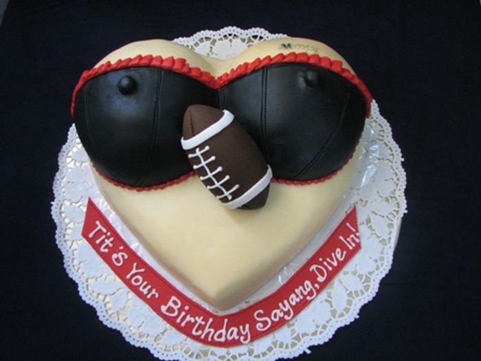 39 Awesome Breasts Shape Cool Cakes FADEFACT