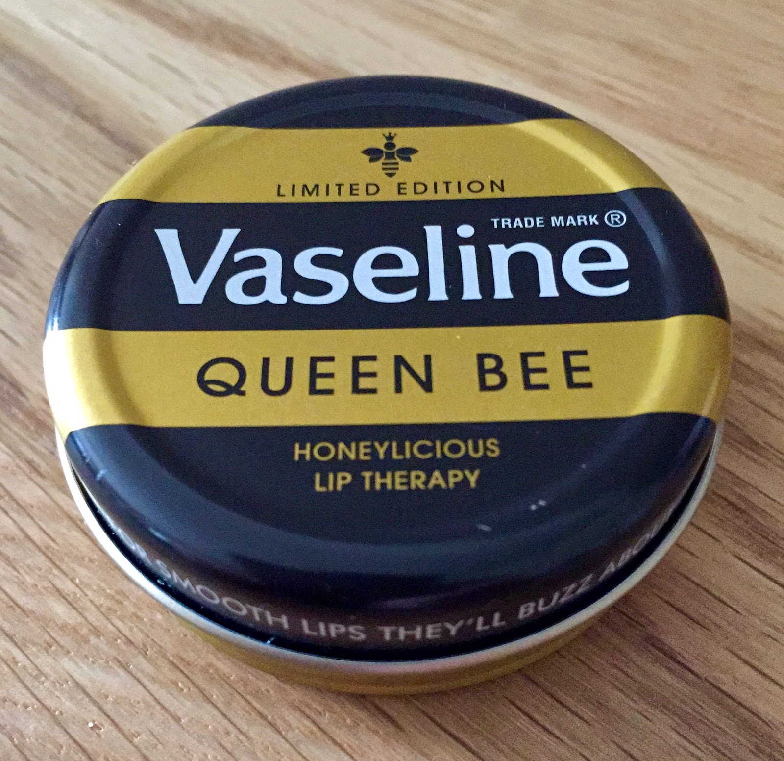 Vaseline Limited Edition Queen Bee Lip Therapy I Am Fabulicious