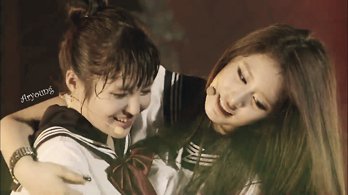 PARK JIYEON & BORAN T-ARA 2012 Photo Budokan Concert PARK JIYEON & BORAN T-ARA 2012 Photo Budokan Concert