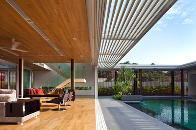 Piscina de linhas modernas Piscina de linhas modernas