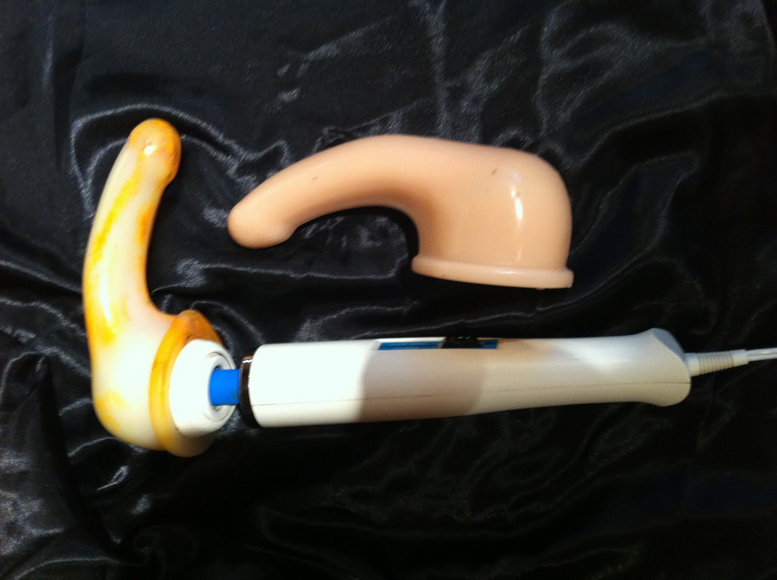 DITA VON TEESE DILDO ACTION WITH ANOTHER GIRL Age 8 Toys