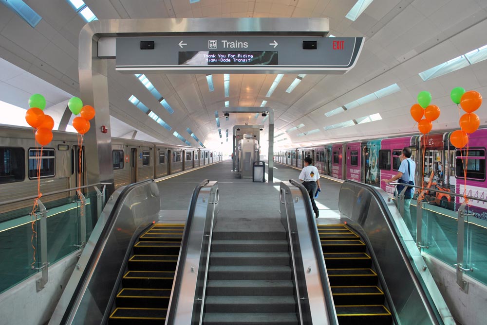 Viva Miami Miami Metrorail