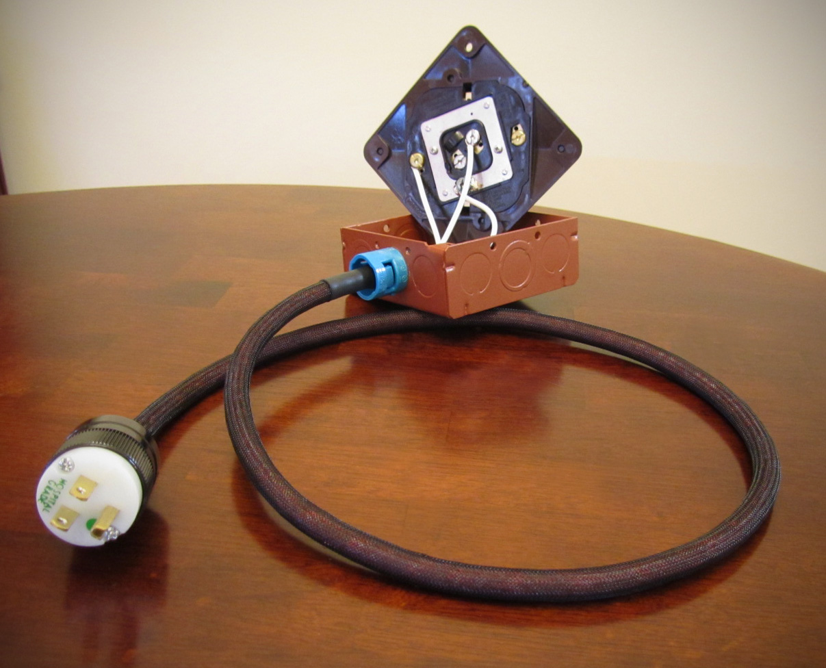 DIY Audio Electronics from Custom Audiophile Power Strip