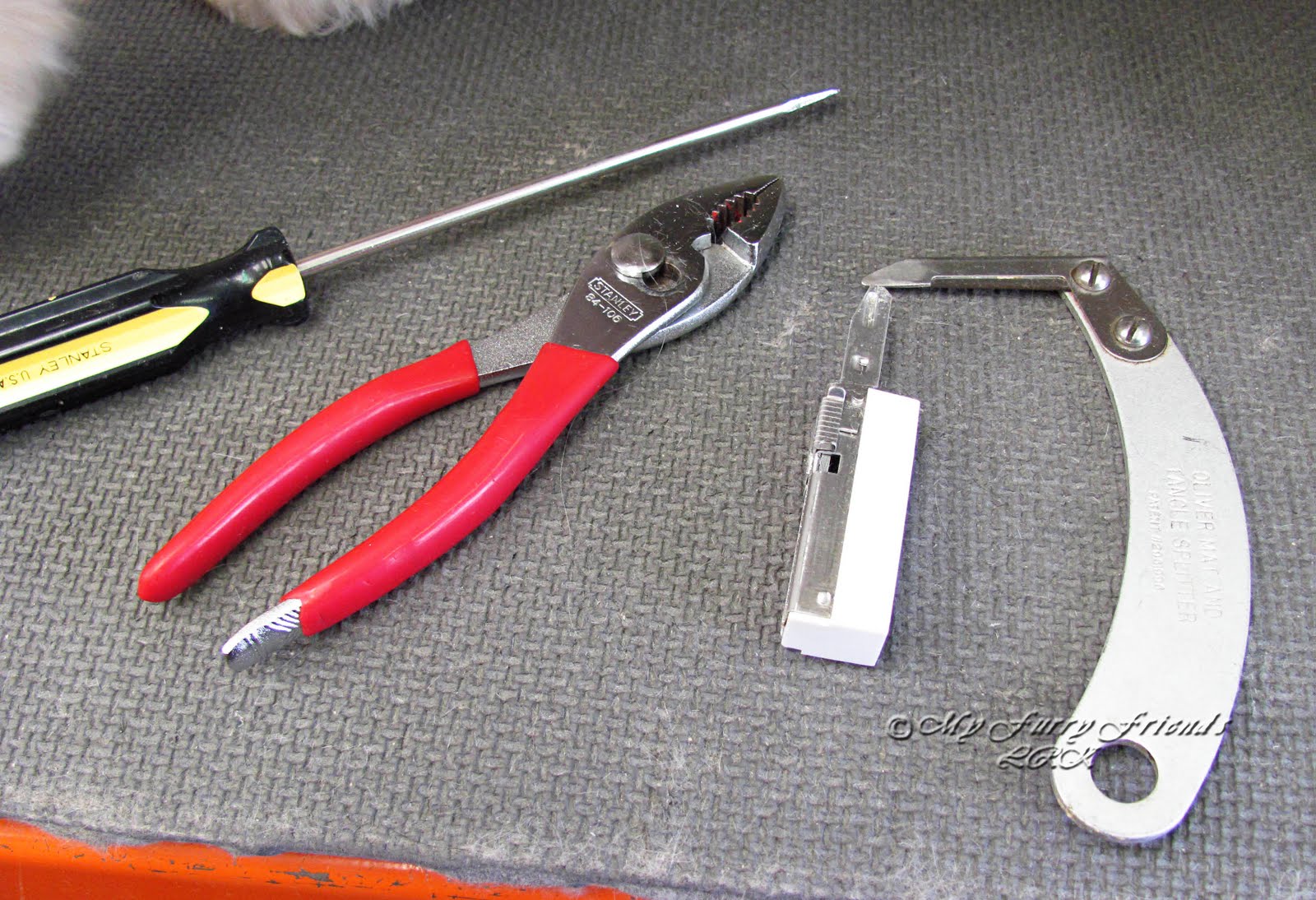 Pet Grooming The Good, The Bad, & The Furry Using a Mat Splitter to Demat a Beard