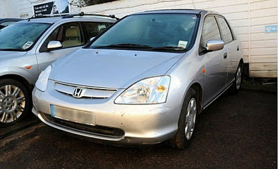 coche tres años olvidado