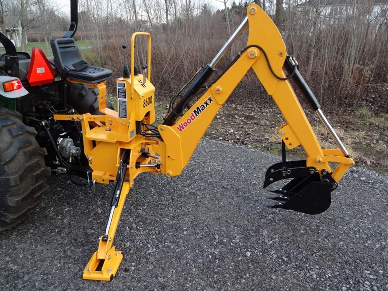 WoodMaxx WM8600 8' PTO Backhoe Attachment WM8600 8' Hydraulic PTO