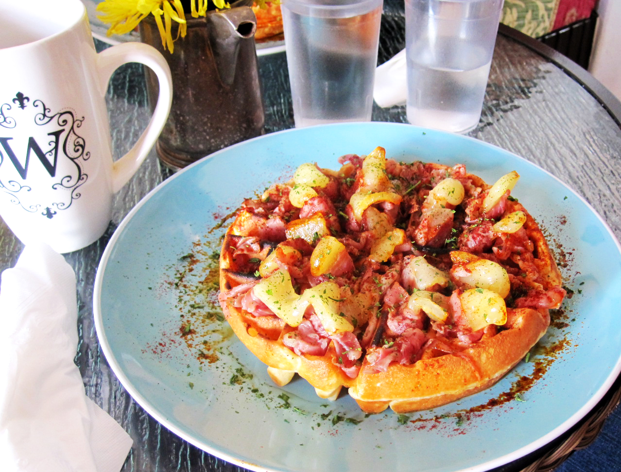 Yadira's Crafty Adventures The WaffleEra Tea Room Review