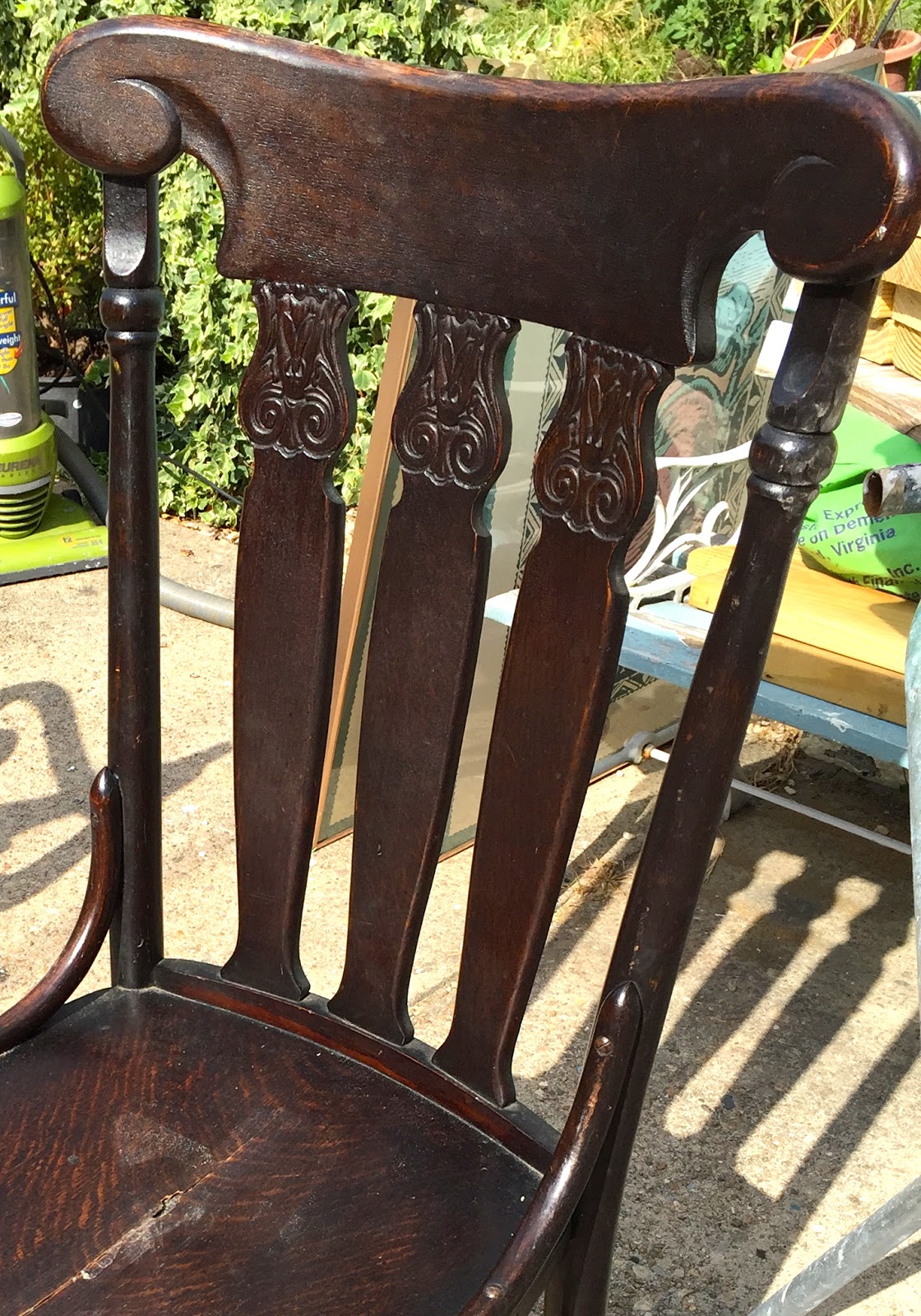 SheShe, The Home Magician A set of vintage oak chairs with veneer