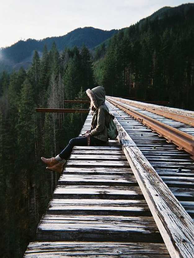 The Nicest Pictures: alone