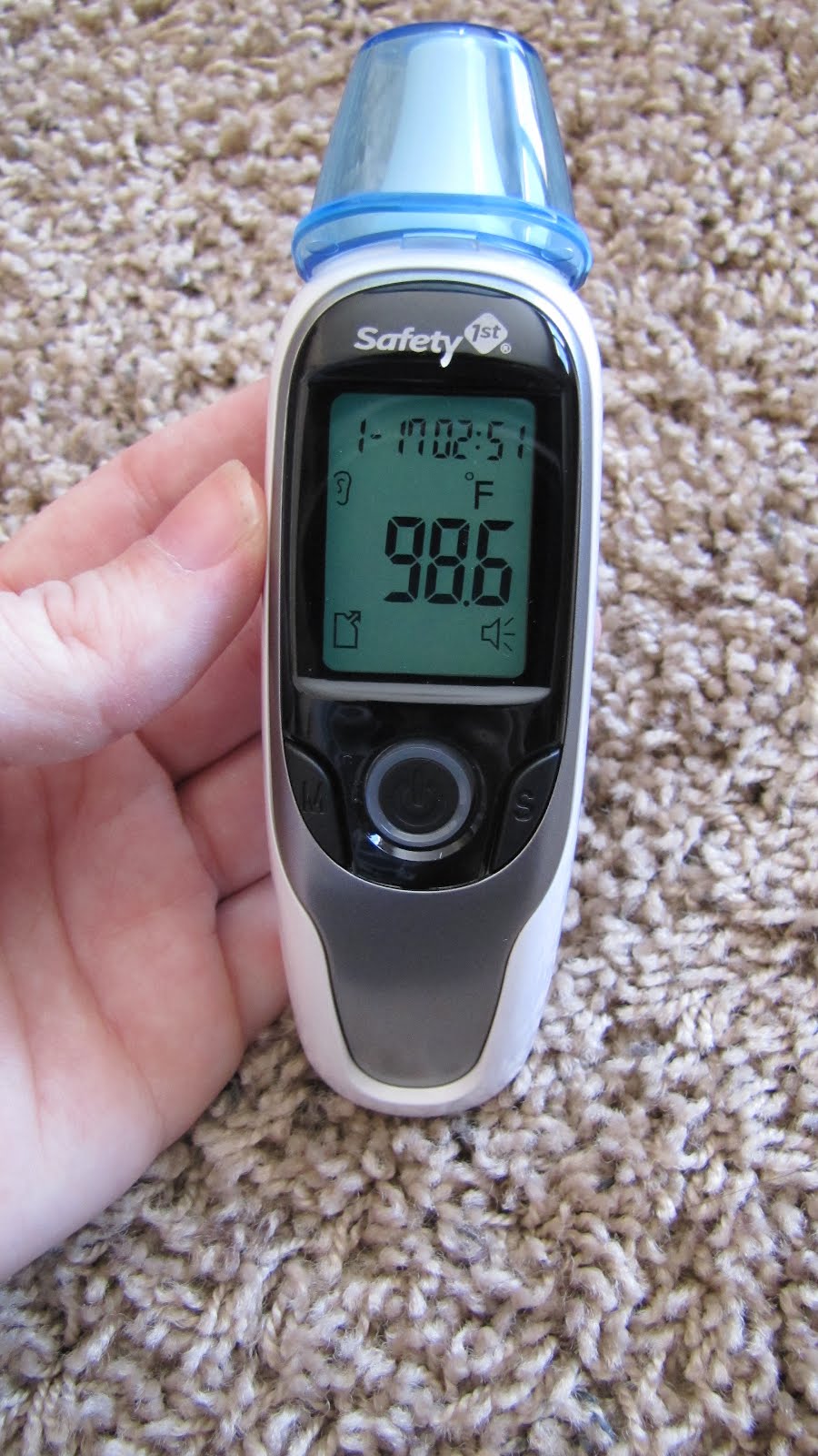 Safety 1st Sound Moments Audio Monitor & VersaScan TALKING Thermometer