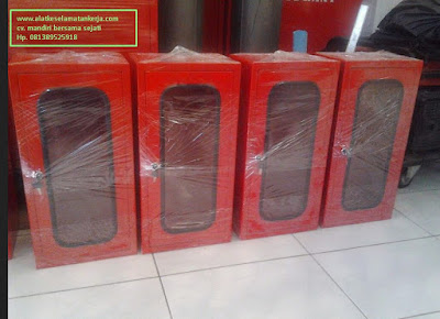 BOX APAR KACA PEMADAM API RINGAN BOX APAR KACA PEMADAM API RINGAN