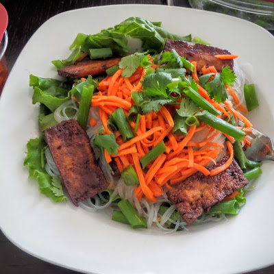 Hoisin Baked Tofu Vermicelli:  A vegetarian rice noodle salad with vegetables, herbs, and sweet and salty baked tofu.