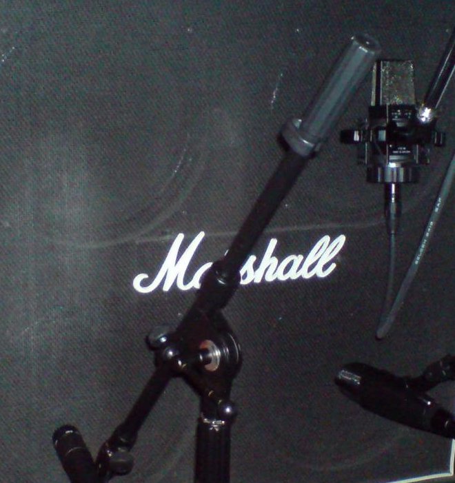 Marshall 1960A 4x12 Guitar Cab Mic Placement / Positioning Creative