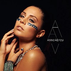 Anna Abreu V 2014
