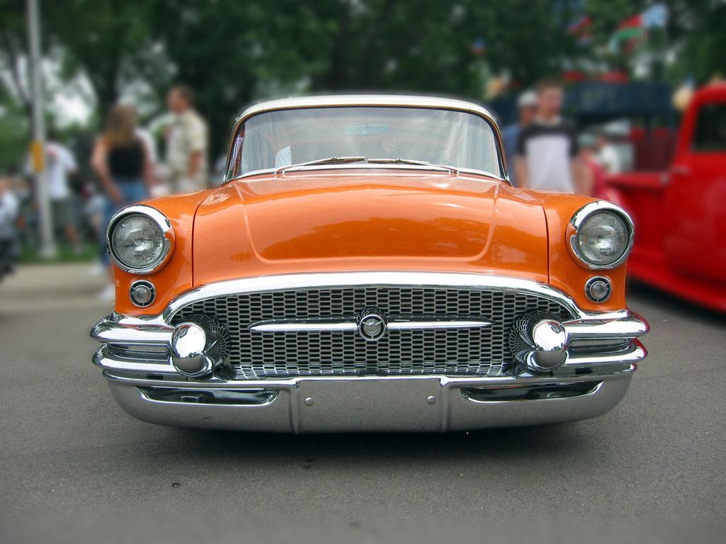 Classic Car Themed Wallpaper