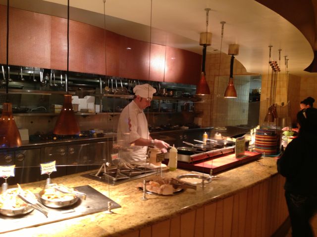 Disney Musings: Brunch at Goofy39;s Kitchen at the Disneyland Hotel Disney Musings: Brunch at Goofy39;s Kitchen at the Disneyland Hotel