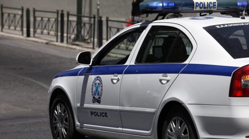 Έχει γεμίσει ο τόπος αγριανθρώπους υπεροχή κοινωνία - Άγρια επίθεση στη Νίκαια: Κουκουλοφόροι μαχαίρωσαν 17χρονο μέσα στο σπίτι του! Έχει γεμίσει ο τόπος αγριανθρώπους υπεροχή κοινωνία - Άγρια επίθεση στη Νίκαια: Κουκουλοφόροι μαχαίρωσαν 17χρονο μέσα στο σπίτι του!