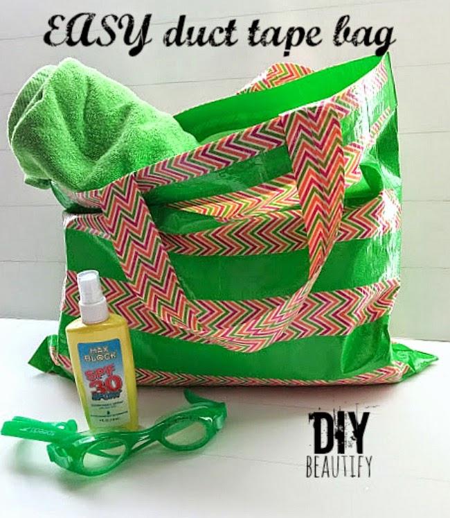 DIY Tutorial: Beach Bag Makeover DIY Tutorial: Beach Bag Makeover