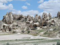 The wild and magical tofa carved caves, homes and hotels of Cappadocia (Turkey)