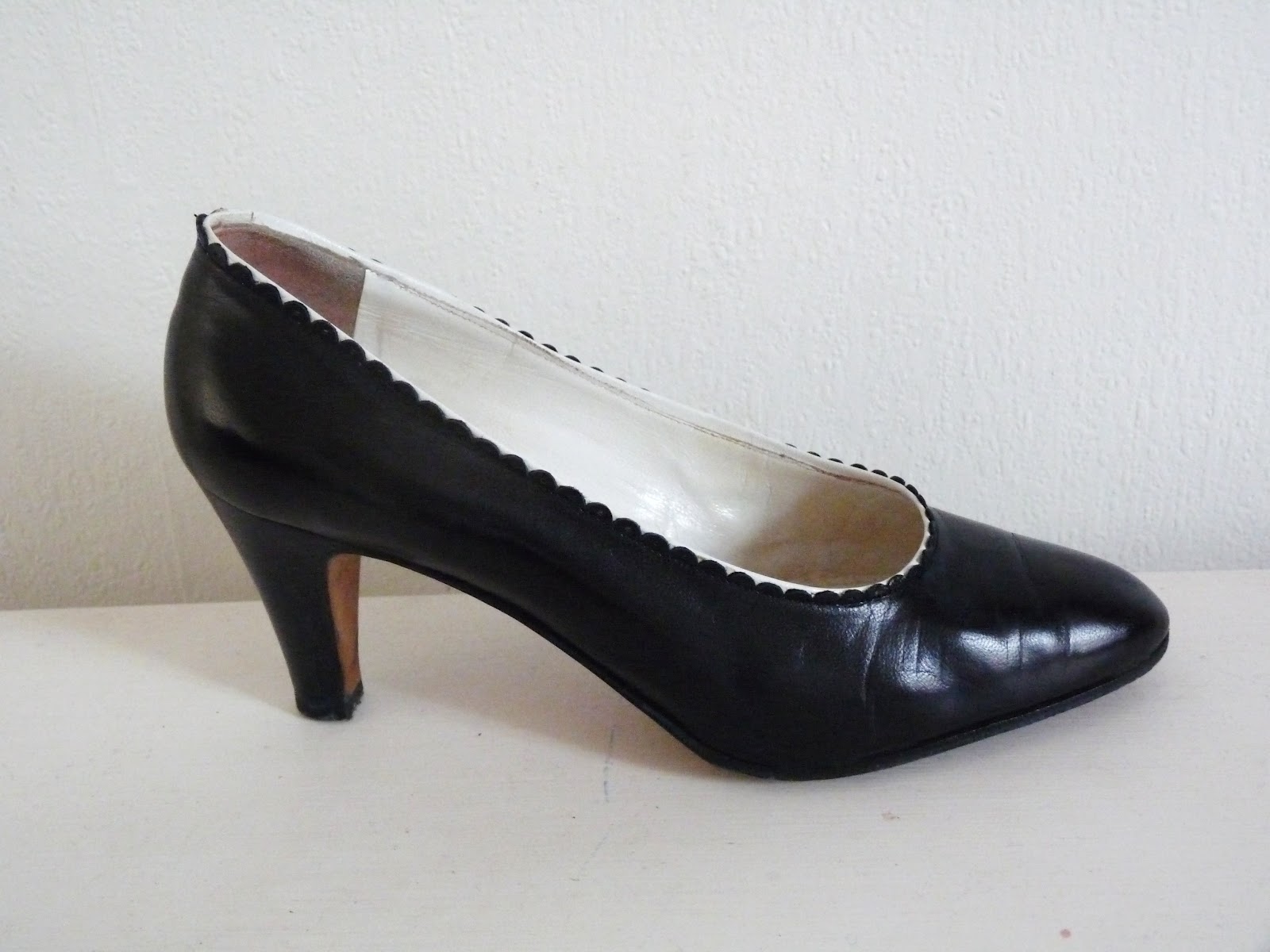 chaussure bleu marine minelli