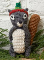 http://www.redheart.com/free-patterns/squirrel-ornament