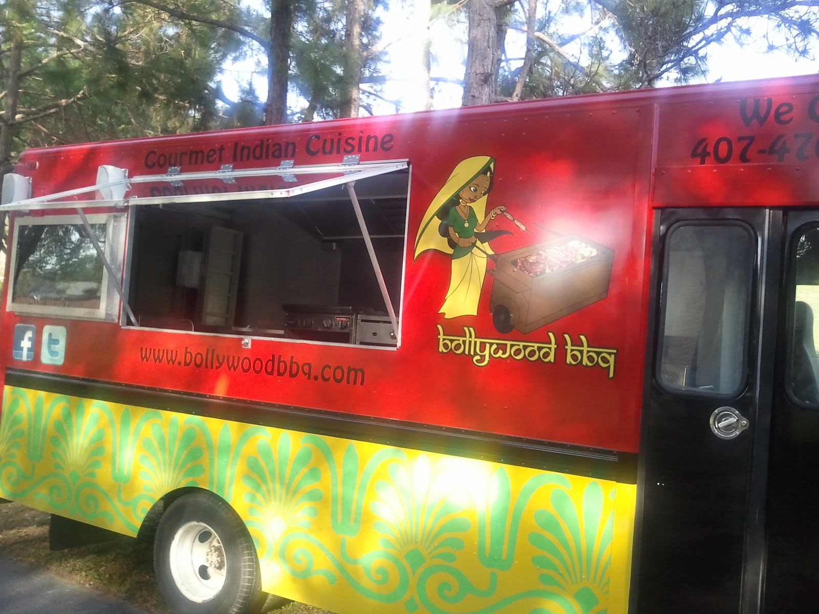 Orlando Food Truck Bollywood BBQ Brings Indian to the Streets