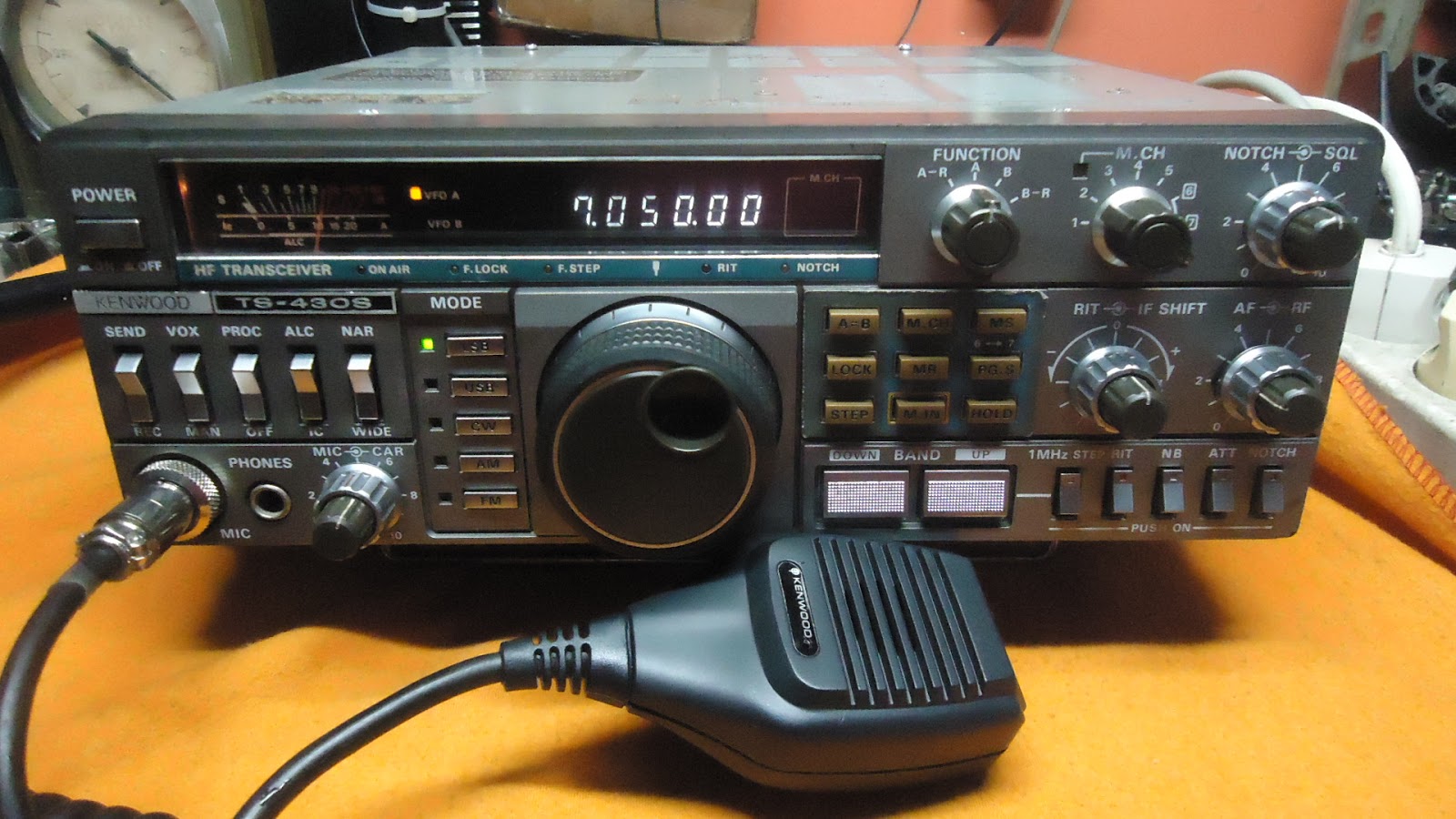 OBIN RADIO Kenwood TS 430S..Sold out