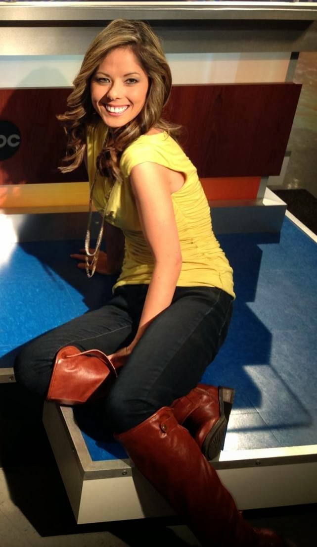 THE APPRECIATION OF BOOTED NEWS WOMEN BLOG 09/01/2013 10/01/2013