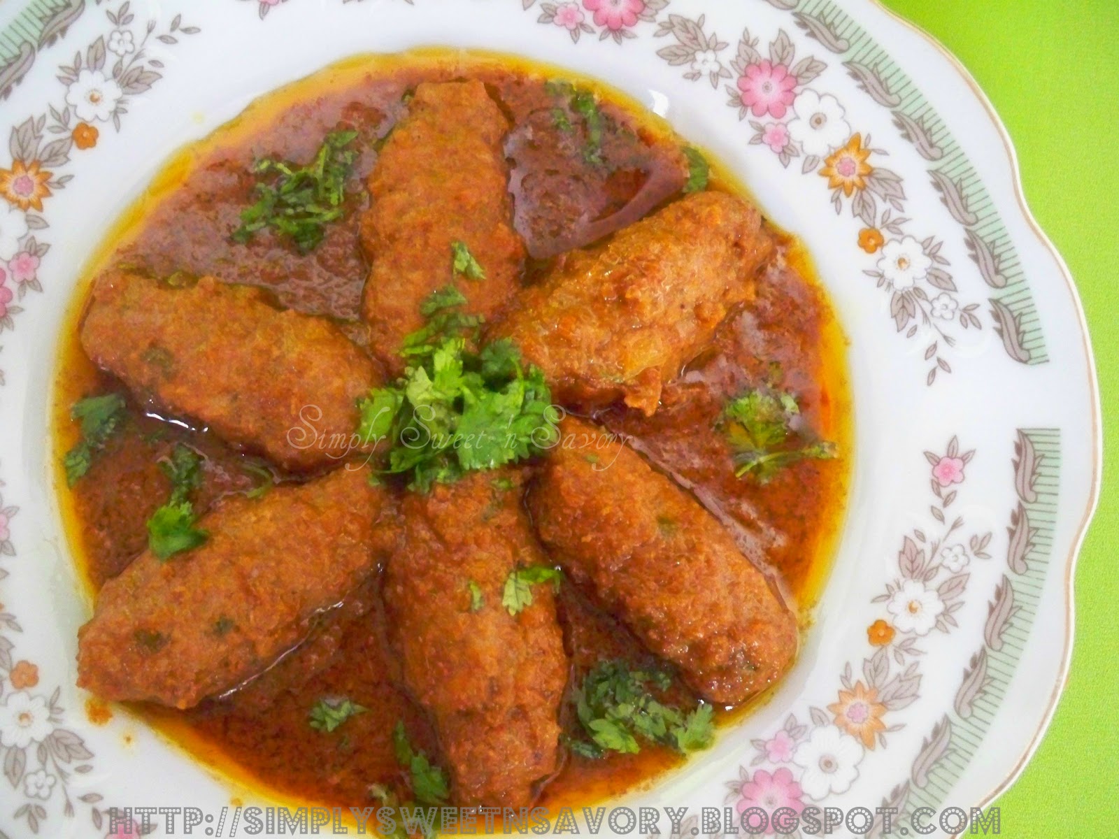 Simply Sweet 'n Savory Muthian Salan ( Kabab Curry )
