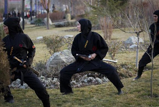 Bodyguard Wanita Iran