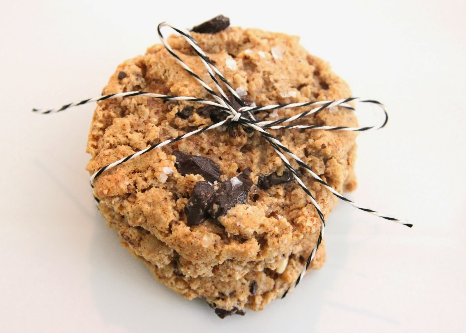 Nicole's Guide To Style Recipe Oatmeal, Almond Butter, Chocolate